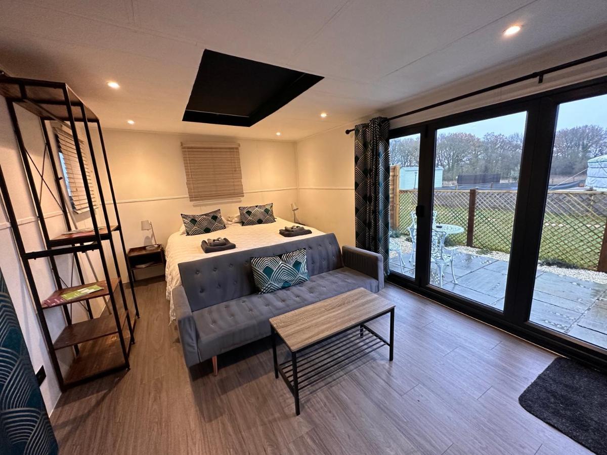 Buzzard Holt Hosting Hotell Buckingham Eksteriør bilde