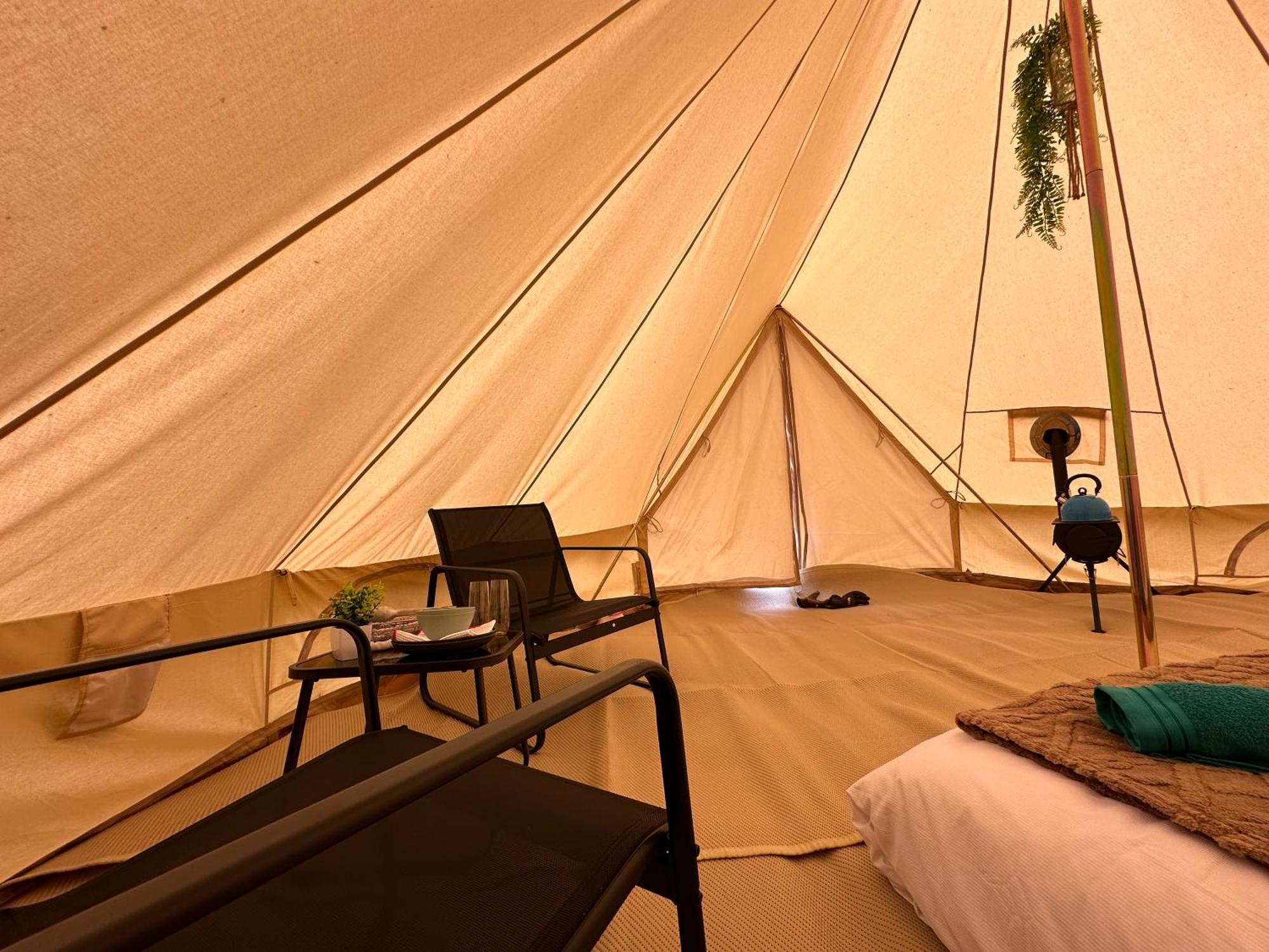 Buzzard Holt Hosting Hotell Buckingham Eksteriør bilde