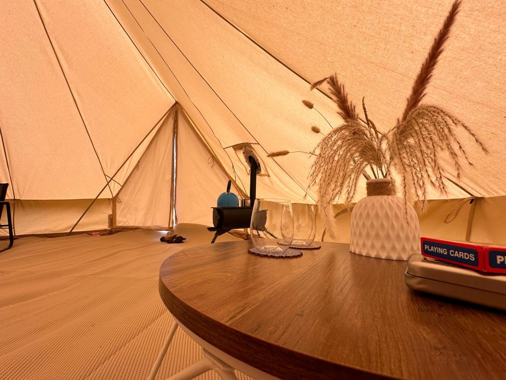 Buzzard Holt Hosting Hotell Buckingham Eksteriør bilde